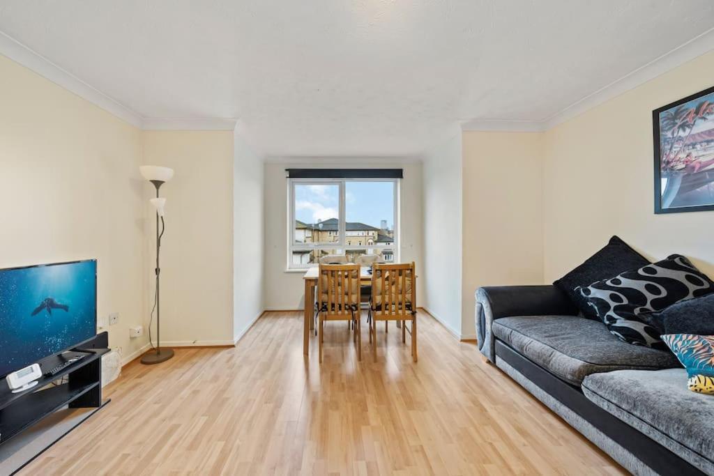 Cozy Apartment In Greater London - 1Br,1 Bath Экстерьер фото